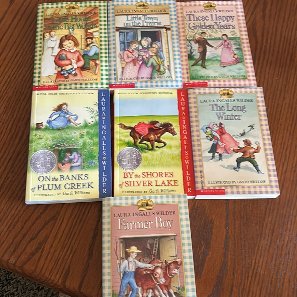 Little House Novels by Laura Ingalls Wilder(7)